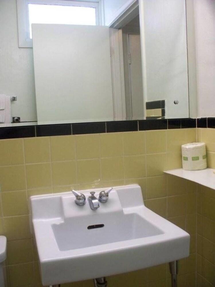 Dollar Inn Somerset Dış mekan fotoğraf